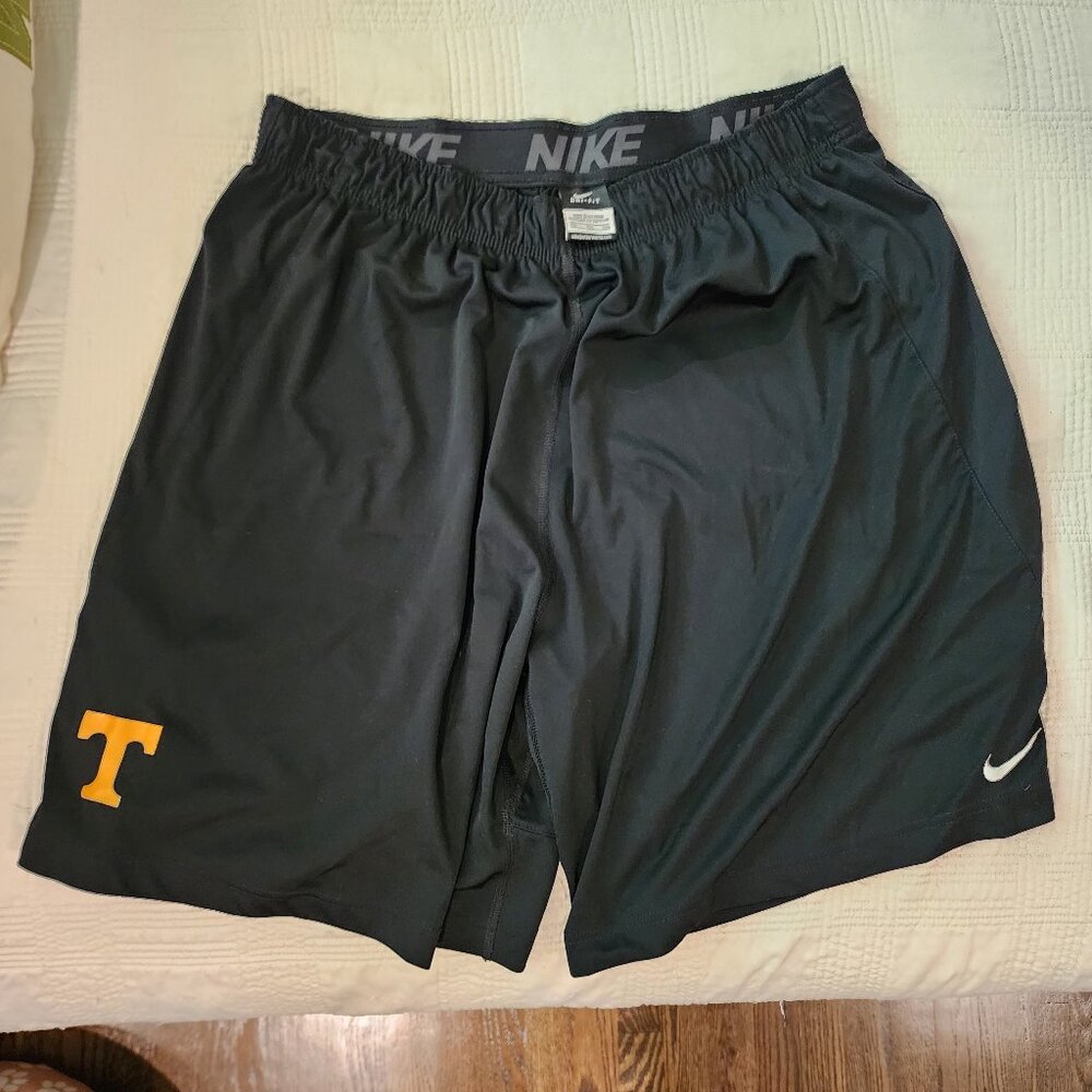 UT Bundle - Two Nike Shorts and Long sleeve shirt